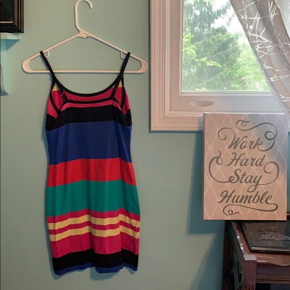 Super cute mini colorful dress✨ - Picture 4 of 5